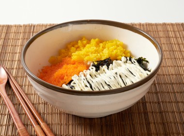 날치알 주먹밥